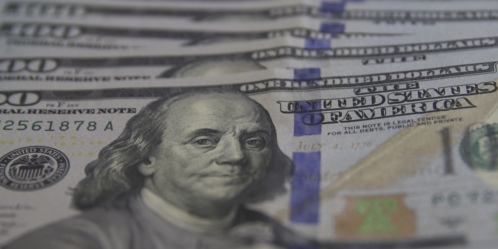 dolar-cai-para-r$-5,87-em-dia-positivo-para-paises-emergentes
