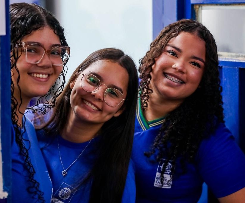 Programa Meninas que Transformam seleciona alunas do ensino médio para vagas em órgãos do Governo de MT