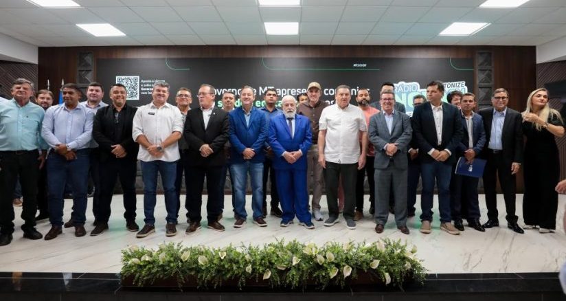 Governo de MT formaliza mais R$ 80 milhões para construção de escolas, moradias e obras de infraestrutura no Araguaia