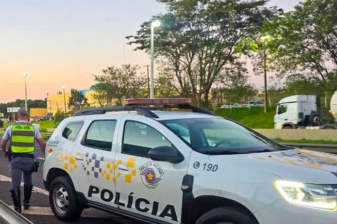 VEÍCULO DE CARGA ENVOLVIDO EM 479 EVASÕES DE PEDÁGIO É APREENDIDO PELO POLICIAMENTO RODOVIÁRIO veiculo-de-carga-envolvido-em-479-evasoes-de-pedagio-e-apreendido-pelo-policiamento-rodoviario