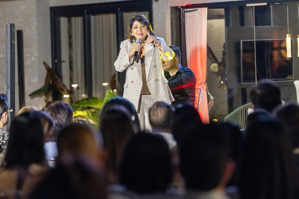 Roberta Miranda comanda noite inesquecível nos 25 anos da CASACOR MT