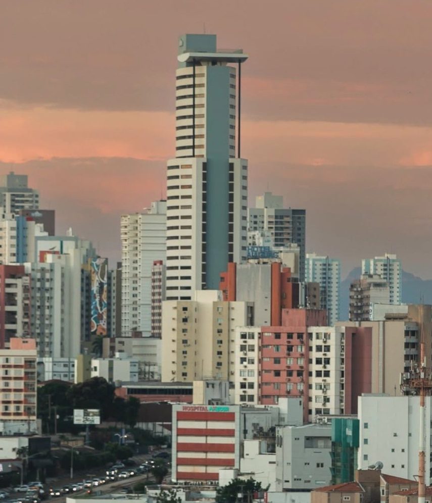 Cuiabá gera mais de mil empregos em abril e lidera no estado