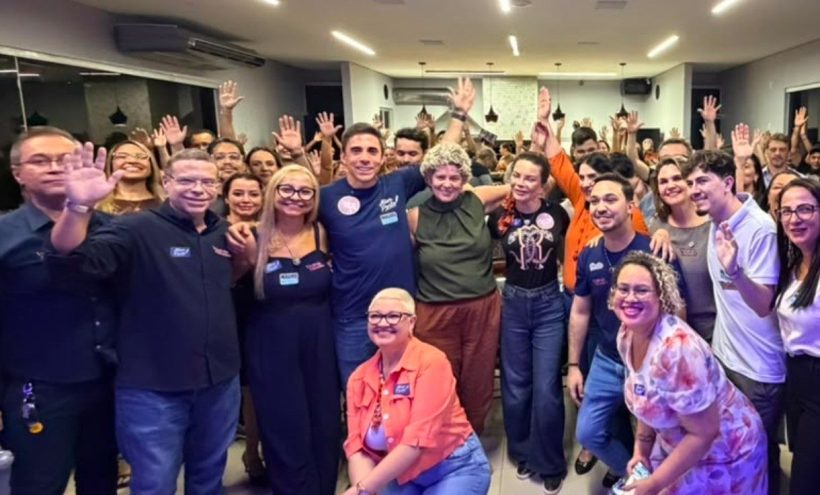 Gabriel Guilherme reúne amigos e lideranças em noite memorável, para conhecerem as propostas das pré-candidaturas de Alan Porto e Virgínia Mendes