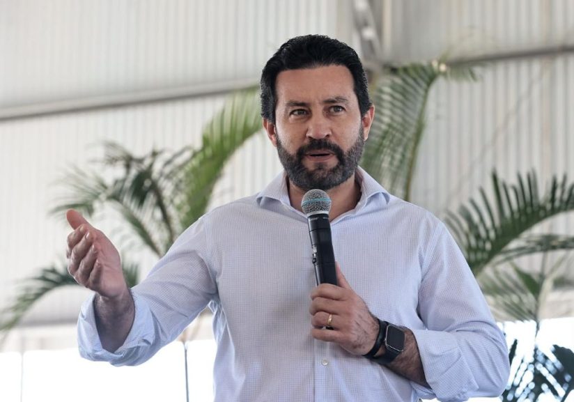 Governo de MT inaugura escolas e assina convênios em Nova Mutum